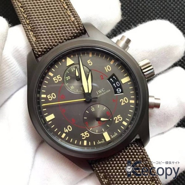 新作 IWC パイロットウォッチ 存在感のある文字盤 激安コピー 27 おすすめN級品