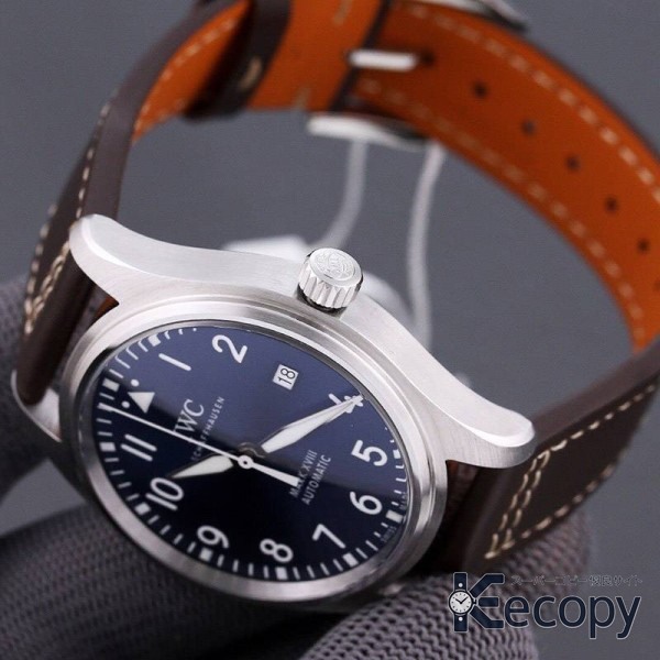 こだわり仕様 IWC パイロットウォッチ 腕元を華やかに演出 コピー N級品 28 画像 5