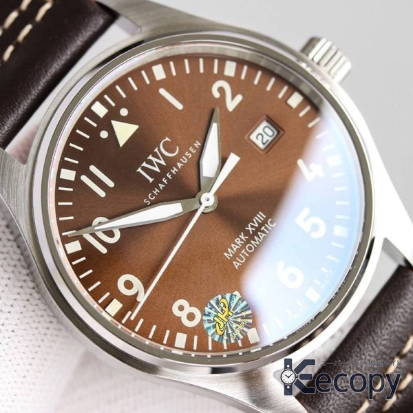 存在感のある IWC パイロットウォッチ 存在感のある文字盤 激安コピー 29 画像 3