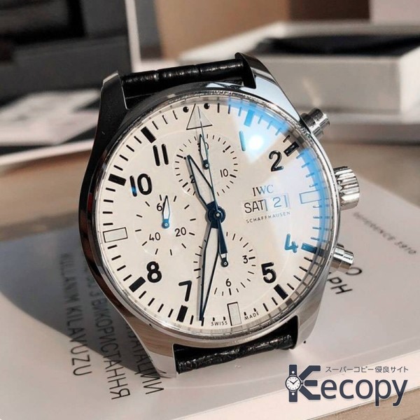 高級感あふれる IWC パイロットウォッチ 精巧なディテール コピー N級品 12 画像 4