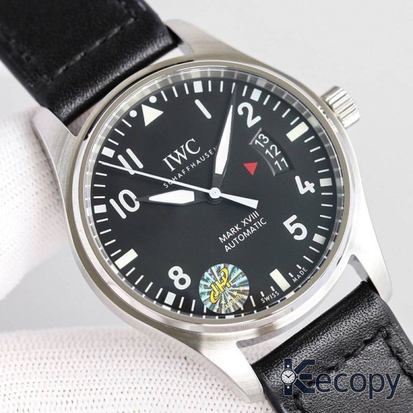 話題の新作 IWC パイロットウォッチ 高級感ある仕上げ 偽物 人気 39 おすすめN級品