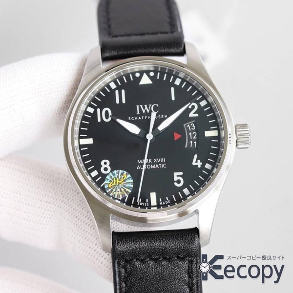 話題の新作 IWC パイロットウォッチ 高級感ある仕上げ 偽物 人気 39 画像 3