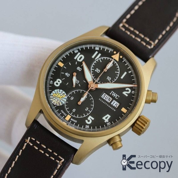 存在感のある IWC パイロットウォッチ 腕元を華やかに演出 スーパーコピー 14 画像 2