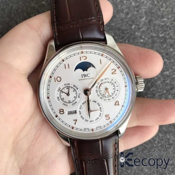 シンプルで上品 IWC ポルトギーゼ 注目の腕時計 格安コピー 65 画像 3
